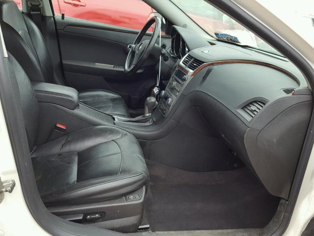 1G1ZE5E09CF163044 - 2012 CHEVROLET MALIBU LTZ 奶油色 照片 5