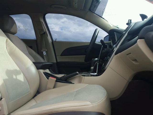 1G11C5SL2EF237800 - 2014 CHEVROLET MALIBU 1LT WHITE photo 5