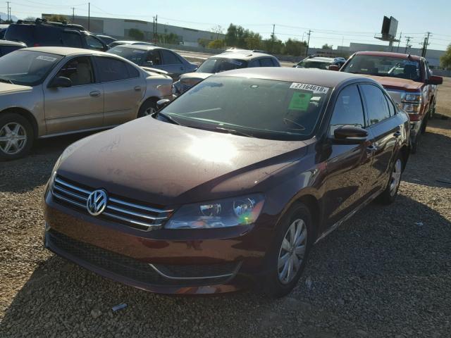 1VWAP7A39DC048258 - 2013 VOLKSWAGEN PASSAT S MAROON photo 2