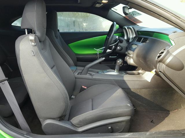 2G1FB1EVXA9202987 - 2010 CHEVROLET CAMARO LT GREEN photo 5