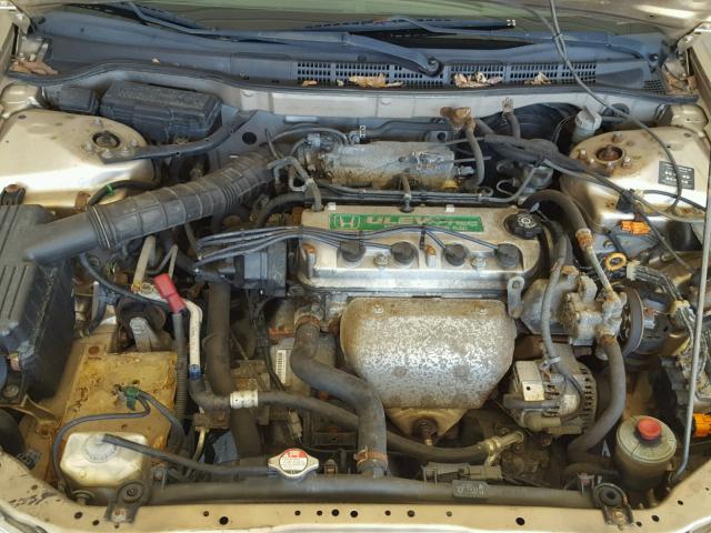 JHMCG6587YC030440 - 2000 HONDA ACCORD EX GOLD photo 7