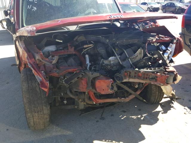 1J8HH48N76C226328 - 2006 JEEP COMMANDER წითელი ფოტო 9