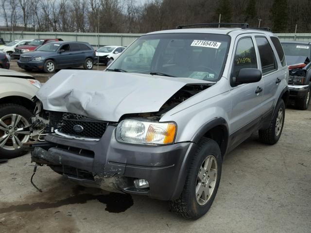 1FMYU93184KA49971 - 2004 FORD ESCAPE XLT SILVER photo 2