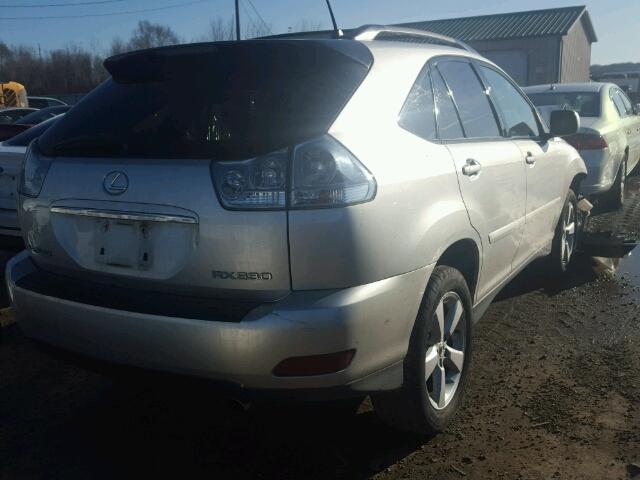 2T2HA31U64C022501 - 2004 LEXUS RX 330 SILVER photo 4