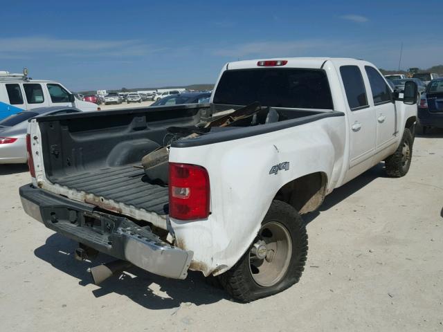 1GC7K1B65AF113859 - 2010 CHEVROLET SILVERADO WHITE photo 4