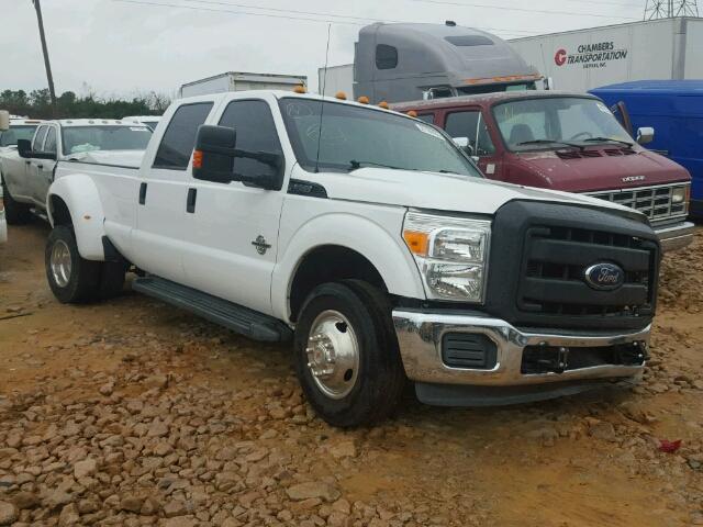 1FT8W3CT8CEB15378 - 2012 FORD F350 SUPER WHITE photo 1