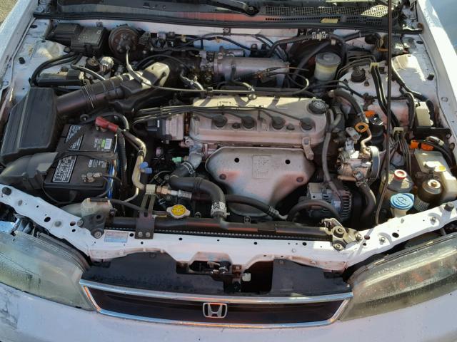 1HGCD7264VA034912 - 1997 HONDA ACCORD EX WHITE photo 7