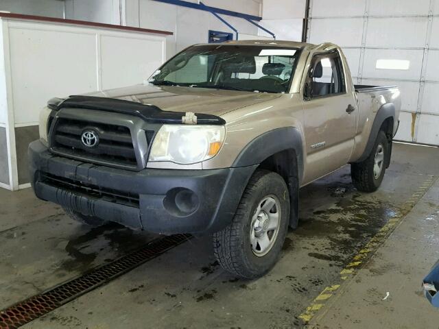 5TEPX42N35Z086096 - 2005 TOYOTA TACOMA GOLD photo 2