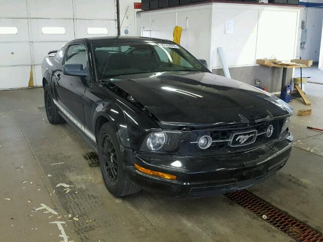 1ZVFT80N765239145 - 2006 FORD MUSTANG BLACK photo 1