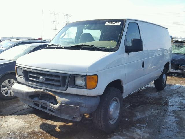 1FTNE24L26HA99020 - 2006 FORD ECONOLINE WHITE photo 2