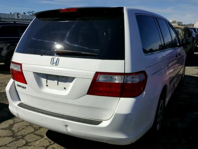 5FNRL38226B109513 - 2006 HONDA ODYSSEY LX WHITE photo 4