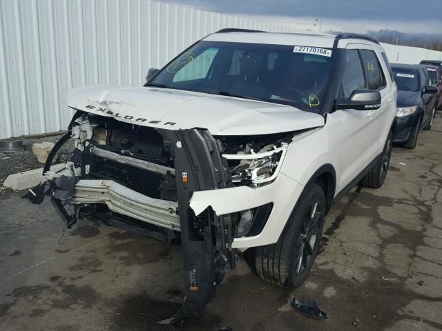 1FM5K8D86HGA20993 - 2017 FORD EXPLORER X WHITE photo 2