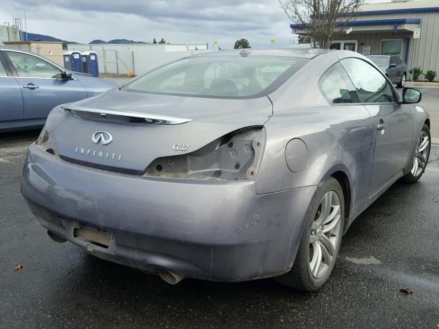 JNKCV64E78M105161 - 2008 INFINITI G37 BASE GRAY photo 4