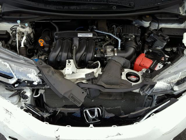 JHMGK5H73GS004063 - 2016 HONDA FIT EX WHITE photo 7