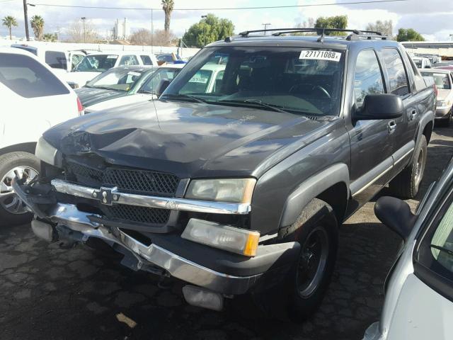 3GNEC12T34G336048 - 2004 CHEVROLET AVALANCHE GRAY photo 2