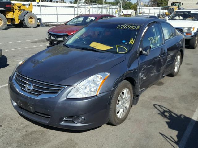 1N4AL2AP0CN527195 - 2012 NISSAN ALTIMA BAS GRAY photo 2