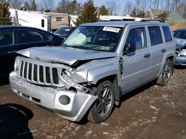 1J8FT28W68D759934 - 2008 JEEP PATRIOT SP SILVER photo 2