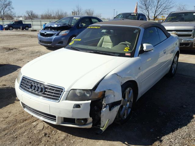 WAUAC48H06K010308 - 2006 AUDI A4 1.8 CAB WHITE photo 2