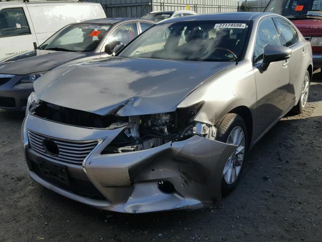 JTHBW1GG3F2090904 - 2015 LEXUS ES 300H GRAY photo 2