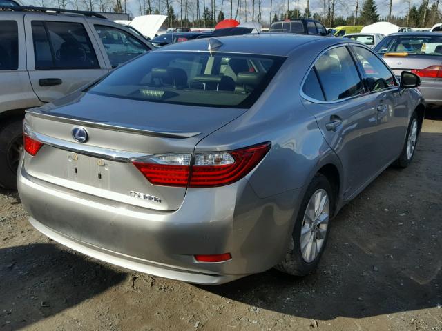 JTHBW1GG3F2090904 - 2015 LEXUS ES 300H GRAY photo 4