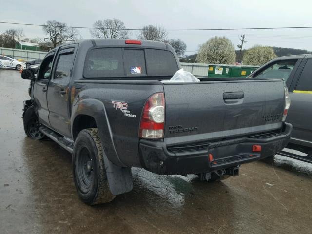 3TMJU62N29M075443 - 2009 TOYOTA TACOMA DOU GRAY photo 3