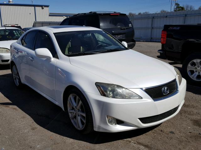 JTHBK262X72057777 - 2007 LEXUS IS 250 WHITE photo 1