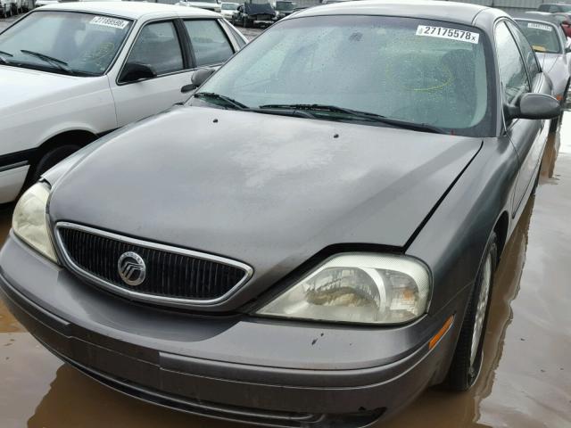 1MEFM50U82G602233 - 2002 MERCURY SABLE GS GRAY photo 2