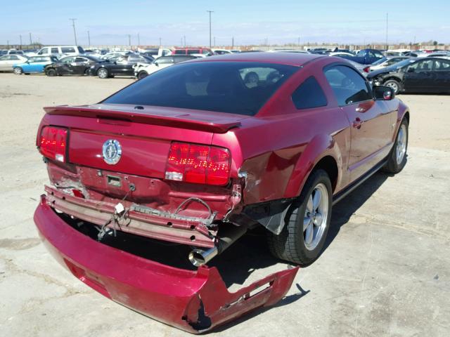 1ZVFT80N075350542 - 2007 FORD MUSTANG RED photo 4