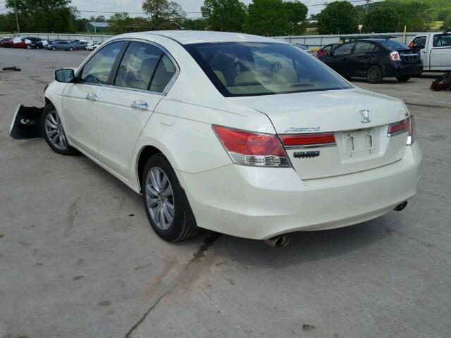 1HGCP3F85BA006155 - 2011 HONDA ACCORD EX- WHITE photo 3