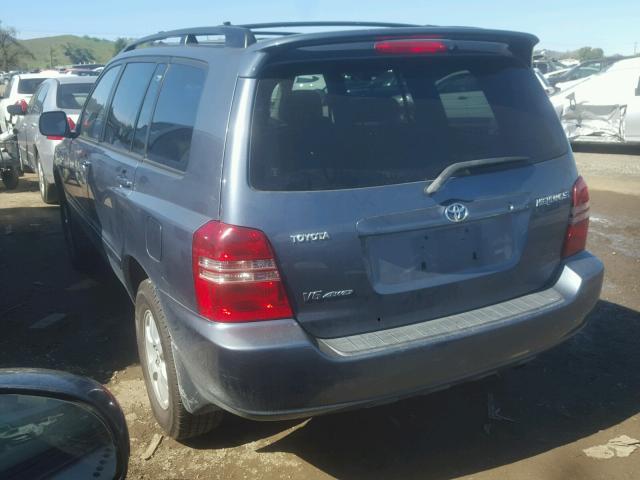 JTEHF21A030130378 - 2003 TOYOTA HIGHLANDER BLUE photo 3