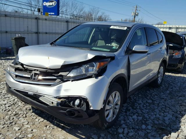 2HKRM4H59DH658296 - 2013 HONDA CR-V EX SILVER photo 2