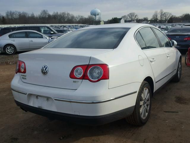 WVWJK73C68E210825 - 2008 VOLKSWAGEN PASSAT TUR WHITE photo 4