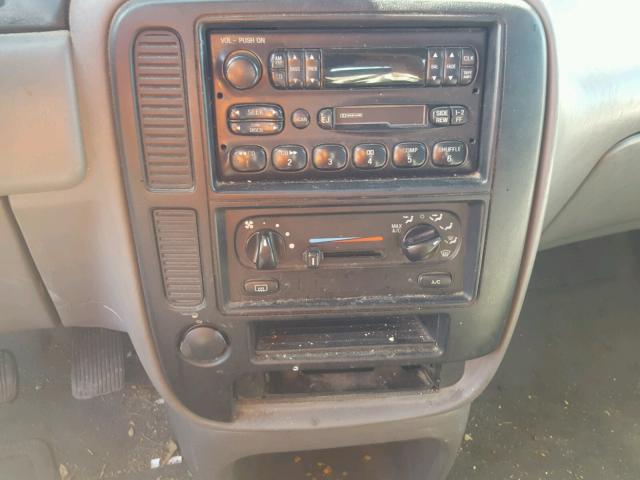 2FMZA504X3BB26787 - 2003 FORD WINDSTAR W GRAY photo 9