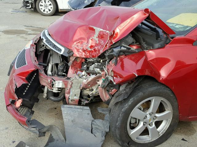 1G1PF5S92B7159448 - 2011 CHEVROLET CRUZE LT RED photo 9