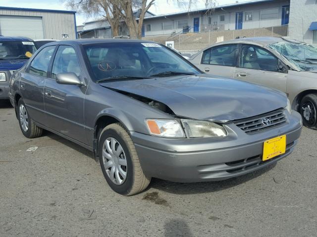 4T1BF22K9WU044304 - 1998 TOYOTA CAMRY CE TAN photo 1