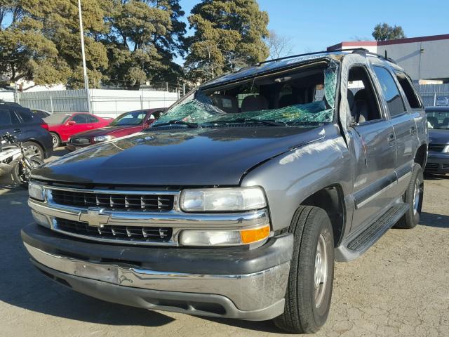 1GNEC13TX1R141493 - 2001 CHEVROLET TAHOE C150 GRAY photo 2