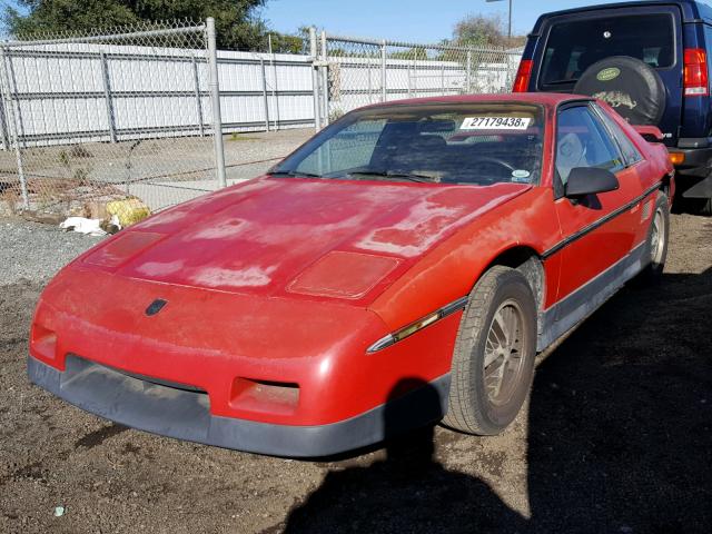 1G2PF3799GP203378 - 1986 PONTIAC FIERO SE RED photo 2