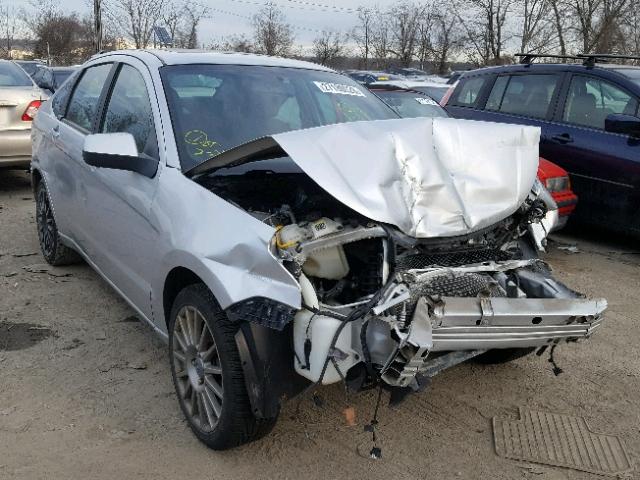 1FAHP3GN5AW215489 - 2010 FORD FOCUS SES SILVER photo 1