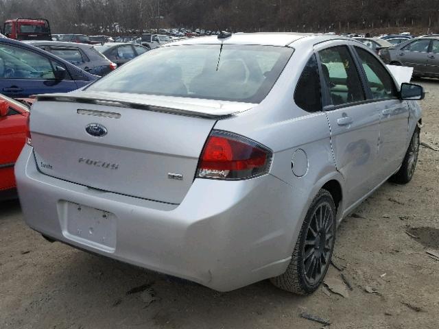 1FAHP3GN5AW215489 - 2010 FORD FOCUS SES SILVER photo 4