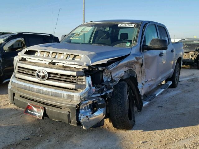 5TFEM5F1XFX091415 - 2015 TOYOTA TUNDRA CRE GRAY photo 2