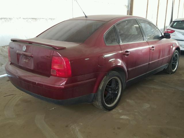 WVWMD63B8XE517839 - 1999 VOLKSWAGEN PASSAT GLS RED photo 4