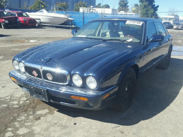 SAJDA14C8YLF10376 - 2000 JAGUAR XJ8 BLUE photo 2