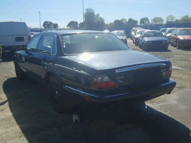 SAJDA14C8YLF10376 - 2000 JAGUAR XJ8 BLUE photo 3