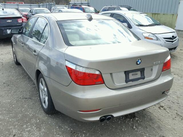 WBANV93558CZ65785 - 2008 BMW 535 XI TAN photo 3