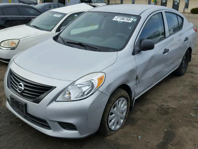 3N1CN7AP5CL833998 - 2012 NISSAN VERSA S SILVER photo 2