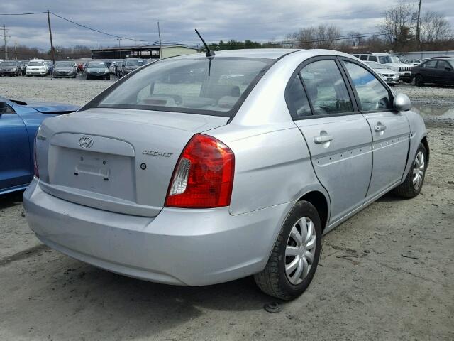 KMHCN46C26U016981 - 2006 HYUNDAI ACCENT GLS SILVER photo 4