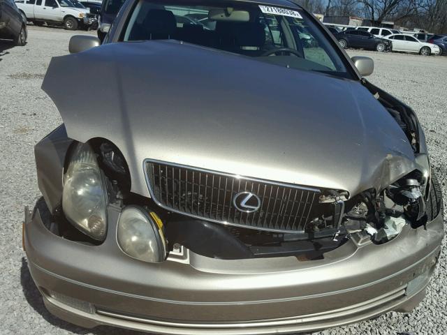 JT8BH68X6W0005748 - 1998 LEXUS GS 400 GOLD photo 9