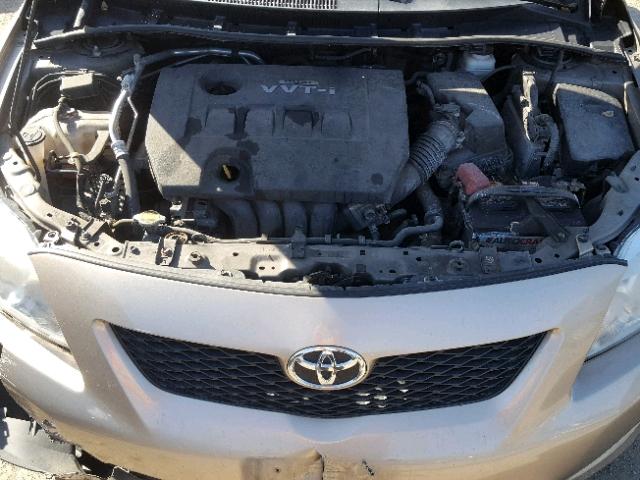 1NXBU40E39Z145857 - 2009 TOYOTA COROLLA BA GOLD photo 7