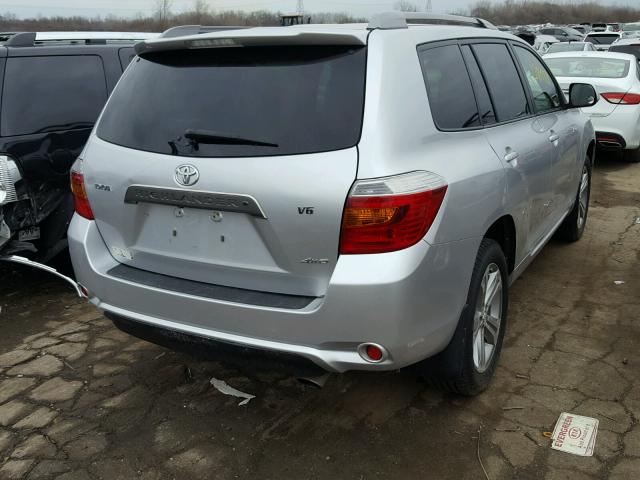 JTEES43A682080573 - 2008 TOYOTA HIGHLANDER GRAY photo 4