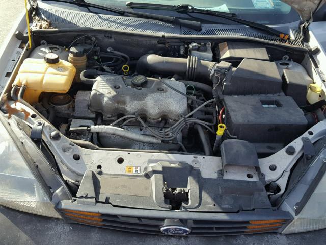 1FAFP33P63W275315 - 2003 FORD FOCUS LX SILVER photo 7